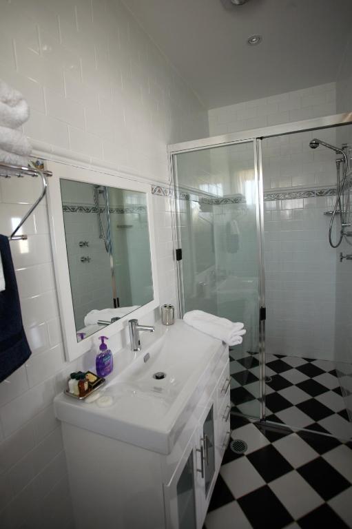דה אינטרנס Lavender House Bed & Breakfast חדר תמונה