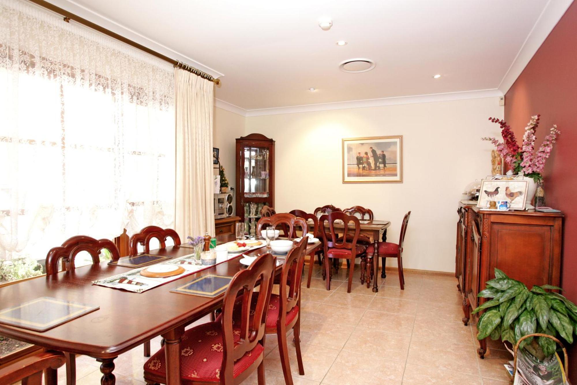 דה אינטרנס Lavender House Bed & Breakfast מראה חיצוני תמונה