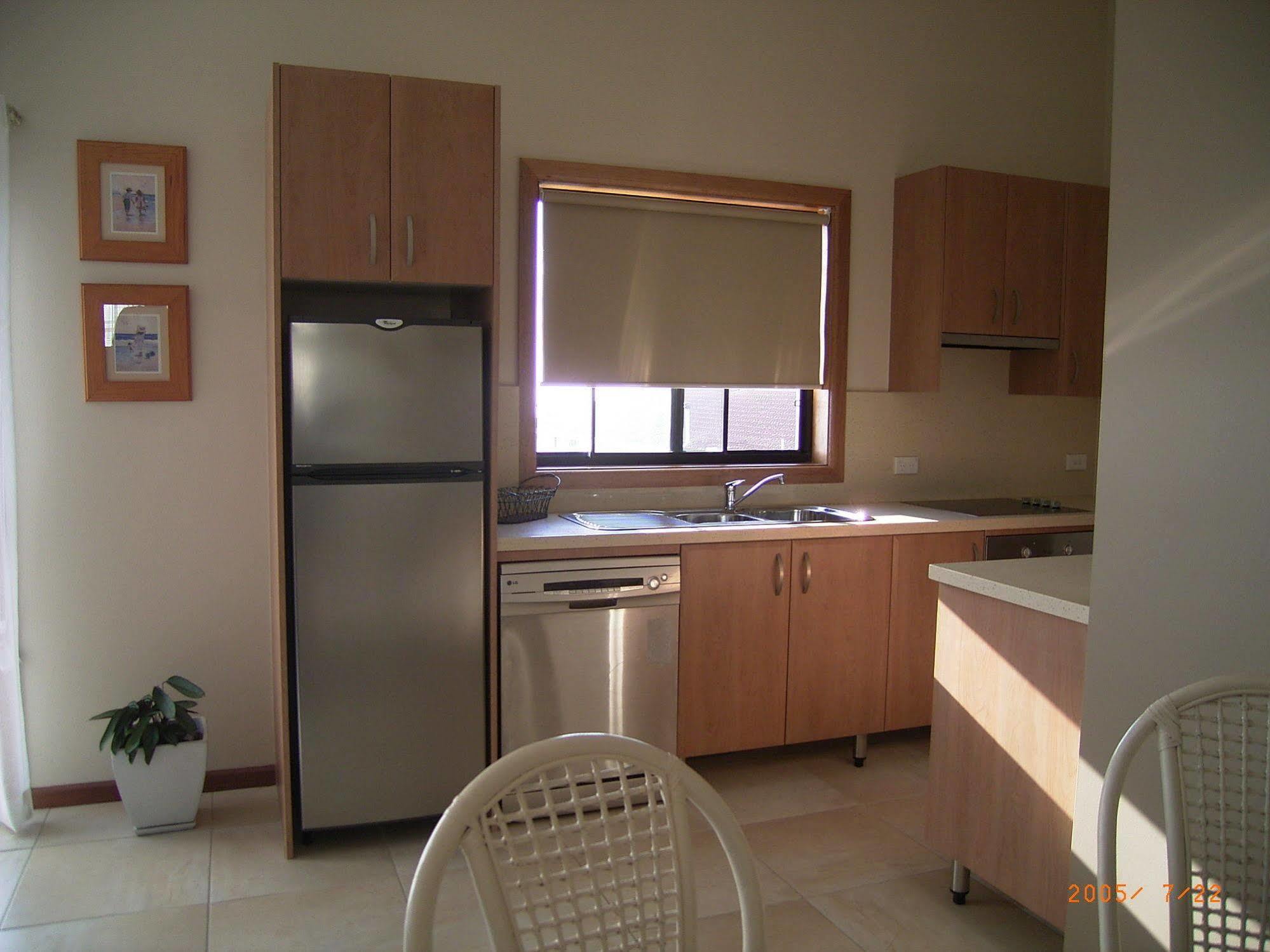 דה אינטרנס Lavender House Bed & Breakfast מראה חיצוני תמונה